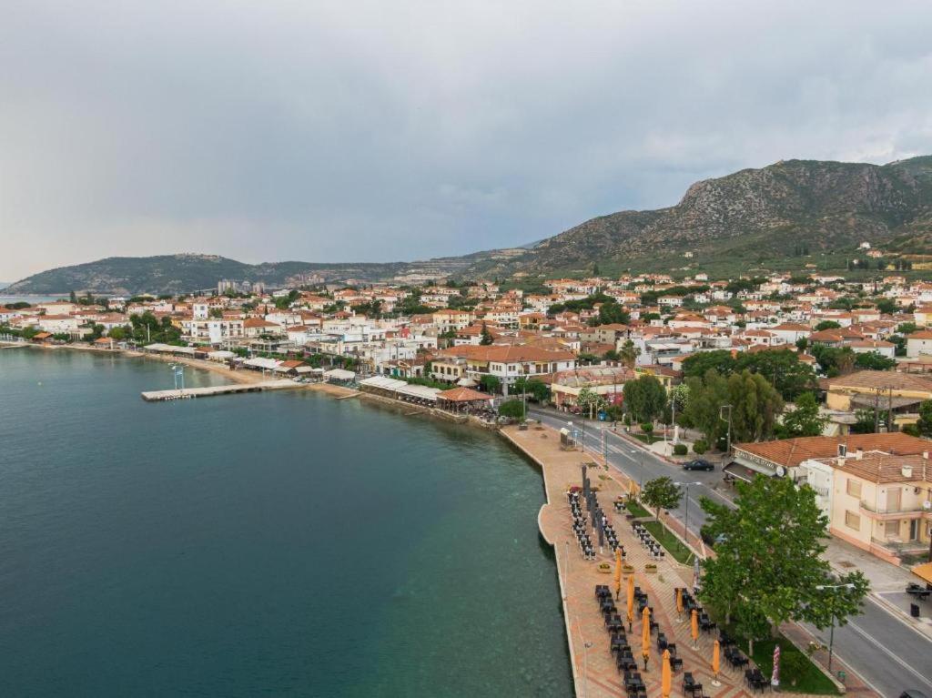 Athena'S Luxury Place Agria Esterno foto